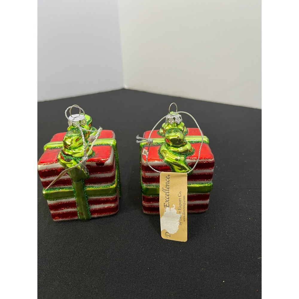 Direct Export Co Glass Gift Box Christmas Ornaments Red Green Striped Set of 2 - Picture 4 of 8